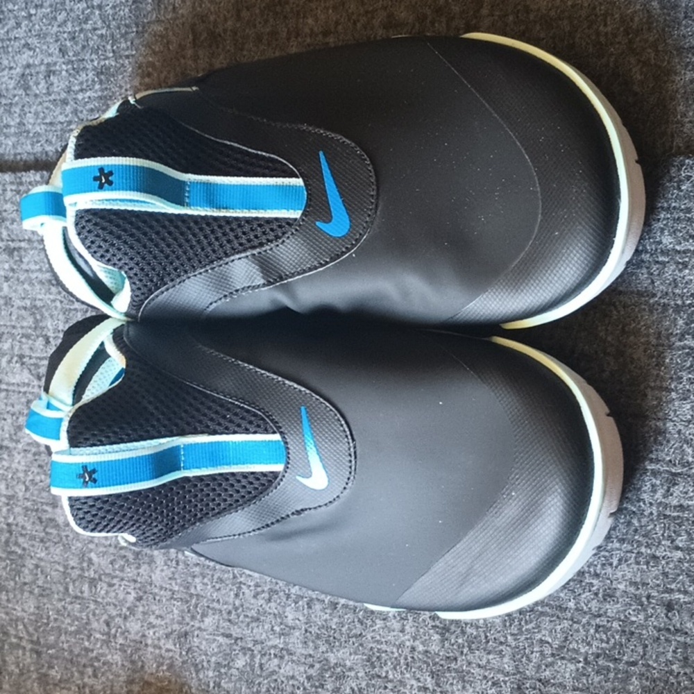 Nike Air Zoom Pulse Nurse/Medical men's sneakers CT1629-001